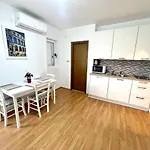 In 45258 Apartment