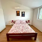 In 45258 Jadranovo