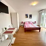 In 45258 Apartment Jadranovo