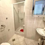 In 45258 * יאדראנובו