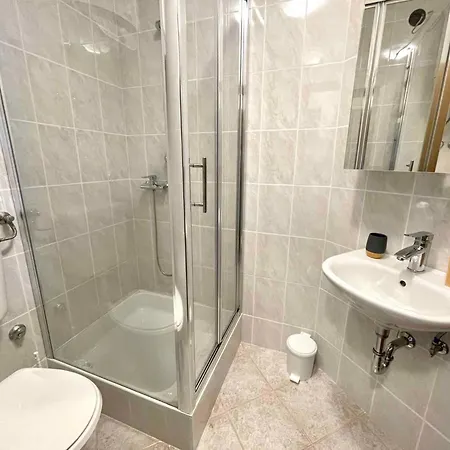 In 45258 Jadranovo